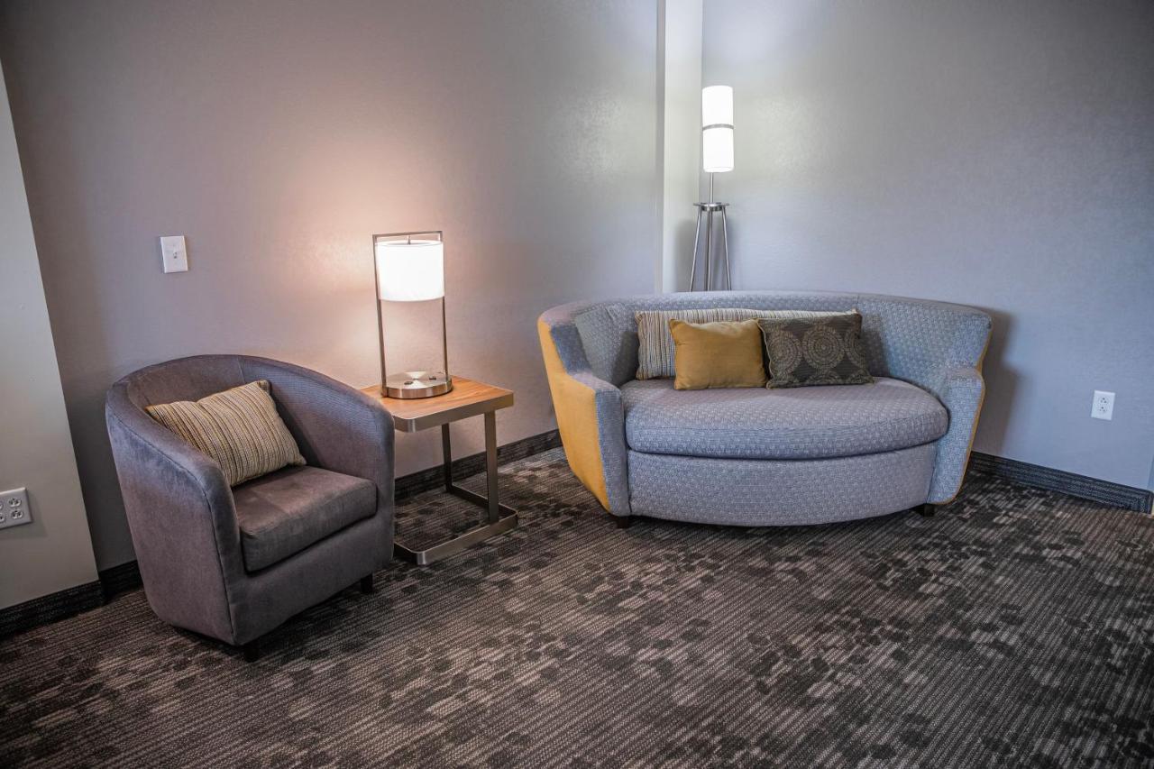 Courtyard By Marriott Greenville Mauldin エクステリア 写真