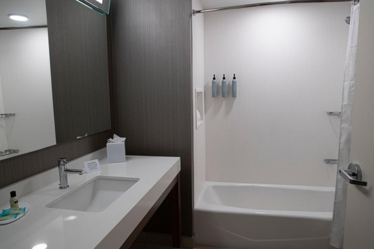 Courtyard By Marriott Greenville Mauldin エクステリア 写真